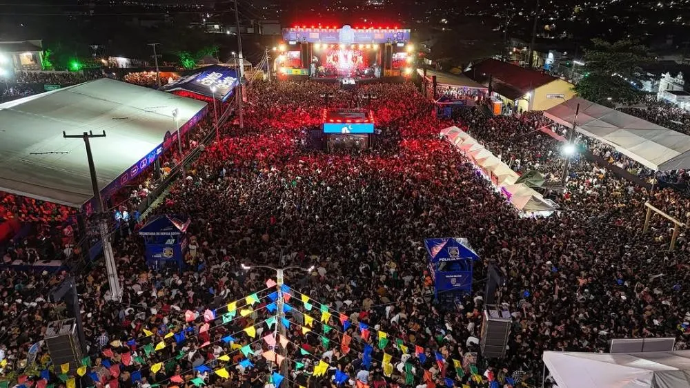 Senhoras e Senhores, São João de Gravatá. E que noite! CONFIRA TODAS AS IMAGENS, CLICANDO AQUI!