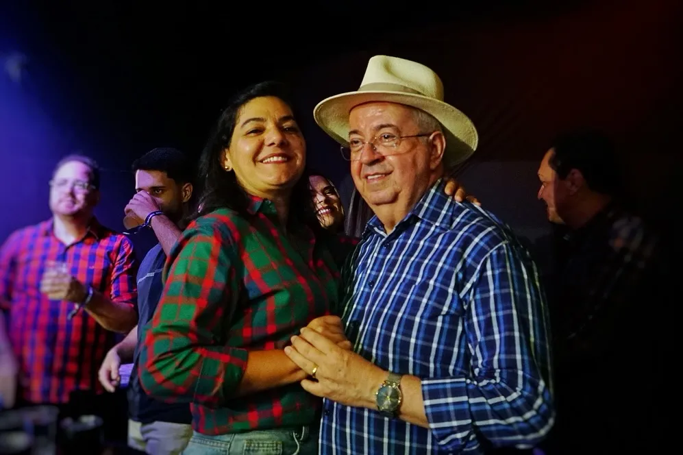 Explosão de alegria, forró e emoção: primeira noite do São João de Gravatá foi um sucesso!