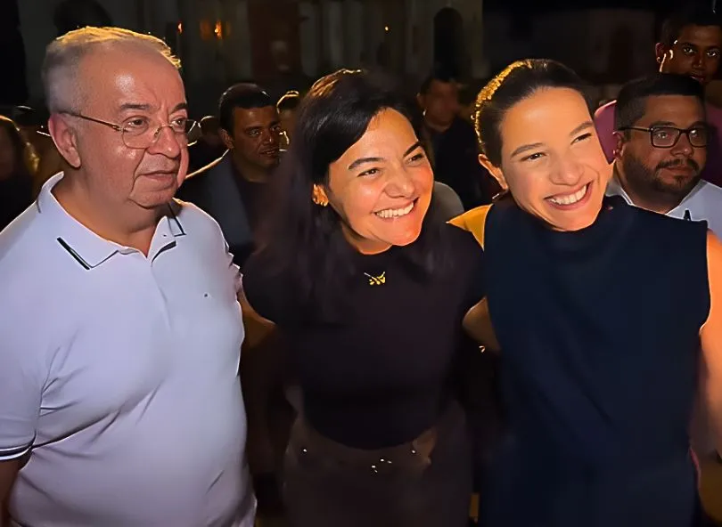 Foto - Prefeito Padre Joselito, Viviane Facundes e a governadora de Pernambuco, Raquel Lyra