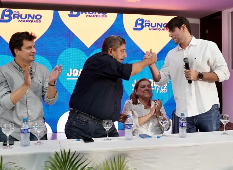 Joaquim Neto fortalece grupo político e apresenta Bruno Marques e Lucas Ramos em ato que movimenta os bastidores da política de Gravatá e da região.