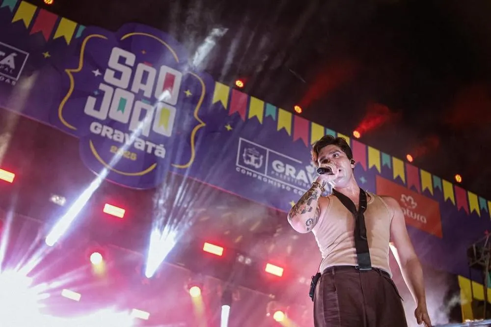 As melhores imagens da terceira noite do São João da Gente estão no ar! A emoção da multidão, os sorrisos dos fãs, os momentos marcantes no palco e toda a beleza do São João de Gravatá
