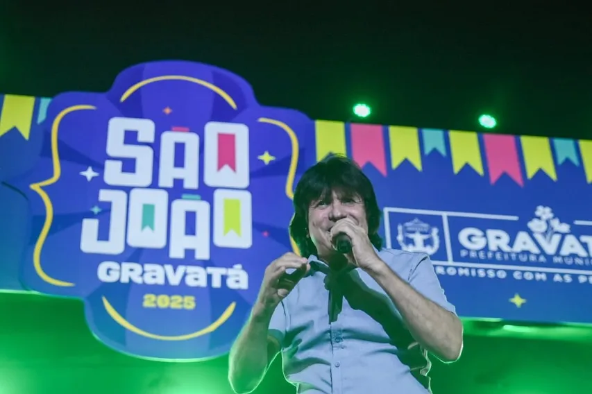 Sábado de forró aquece noite fria no Pátio de Eventos em Gravatá. Mais do que entretenimento, nosso São João representa um importante motor para a economia da nossa cidade